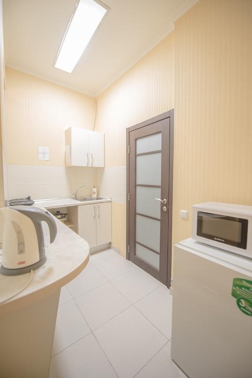 Studio Ember At Maidan Konstytutsii Kharkiv Bagian luar foto